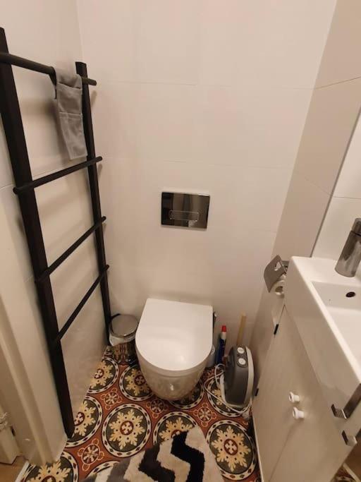 Stylish Apartment In Old Town Riga Bagian luar foto